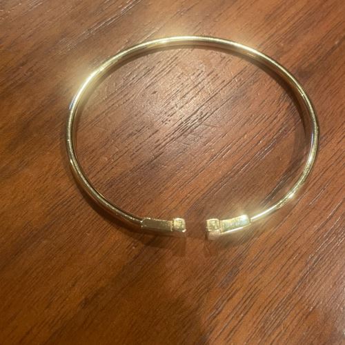 Tワイヤーブレスレット