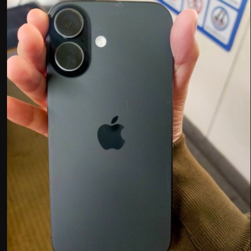 iPhone17