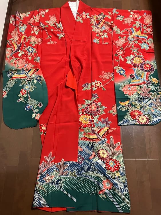 振袖　紅型