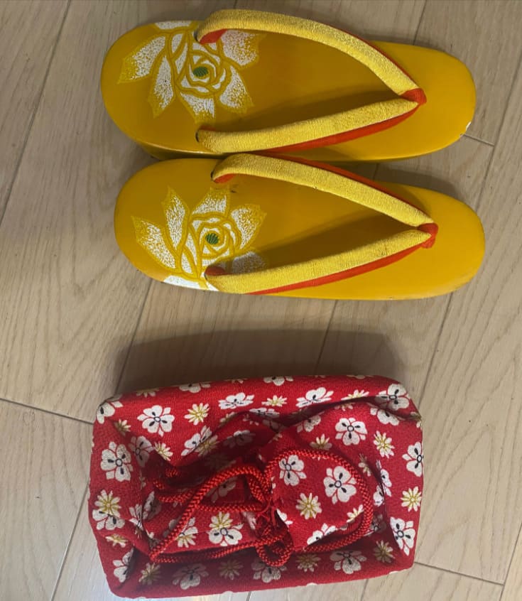 草履と和服用のバッグ