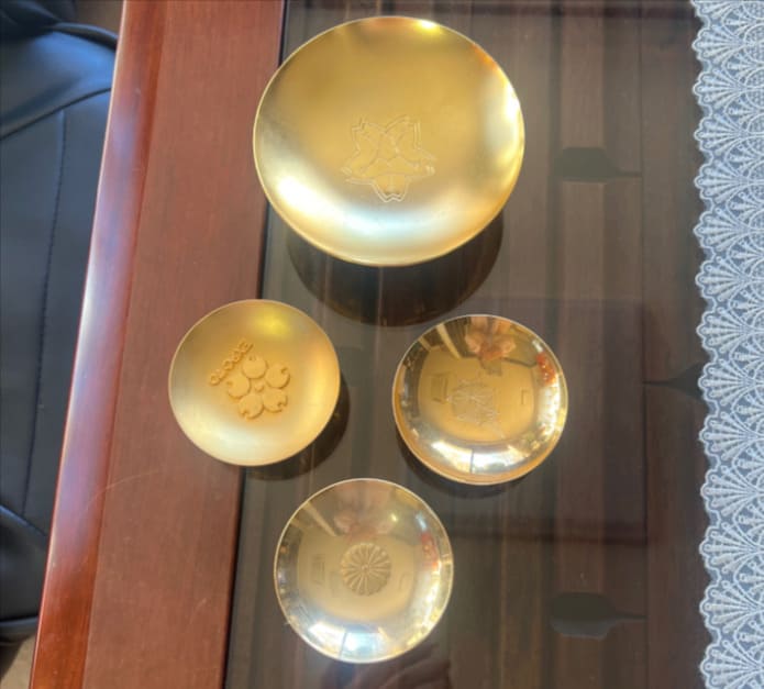 24金の金杯