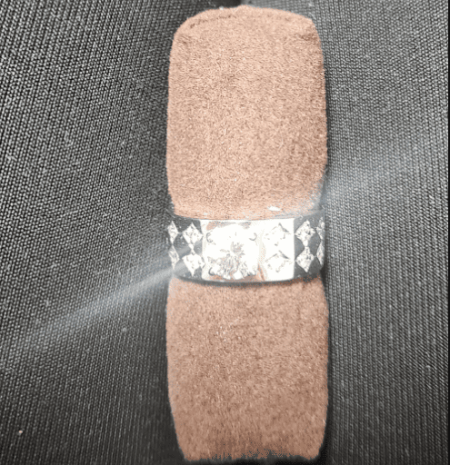 婚約指輪 ダイヤモンド