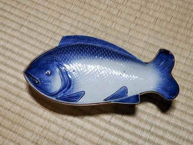 古伊万里の魚形の皿