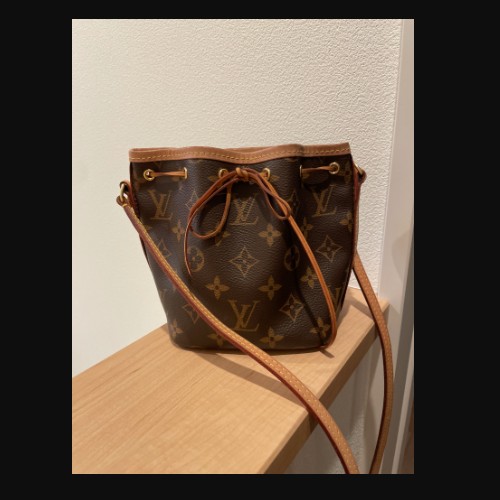 ルイヴィトンナノノエ