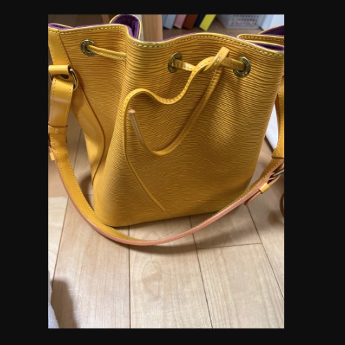 ルイヴィトンエピプチノエ