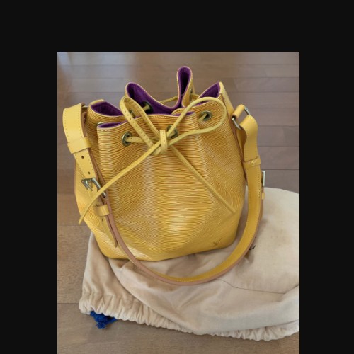 ルイヴィトンプチノエ