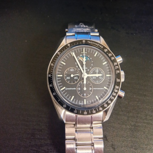 プロフェッショナル ムーンフェイズ