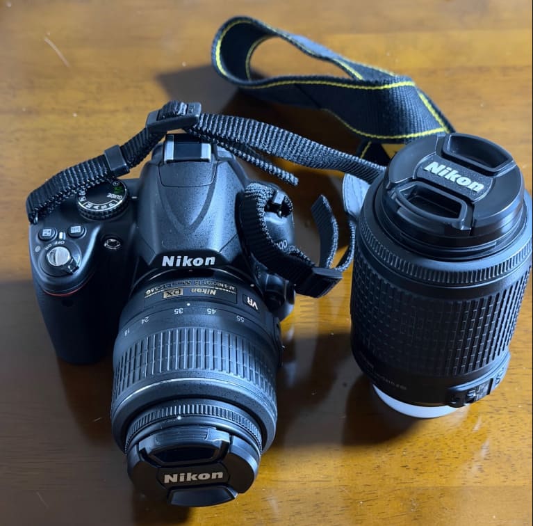 D3000