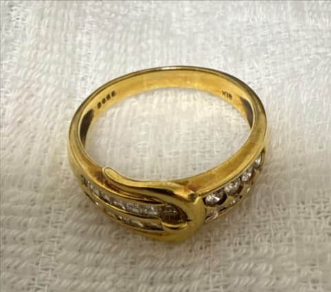 18金リング、バケットミックスカット　ラウンドブリリアントカット