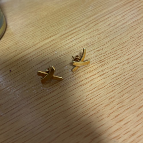 パブロピカソ ピアス 18金