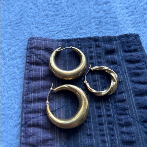 18金ピアス