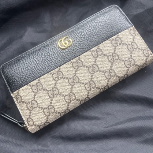 グッチ GGマーモント ジップアラウンド ウォレット