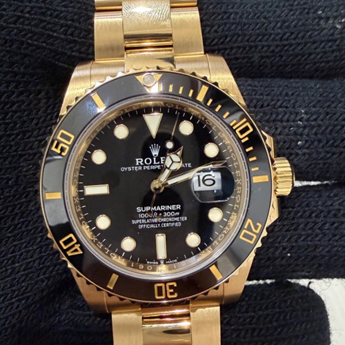 サブマリーナー 126618lm