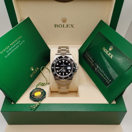 サブマリーナー 126610LN