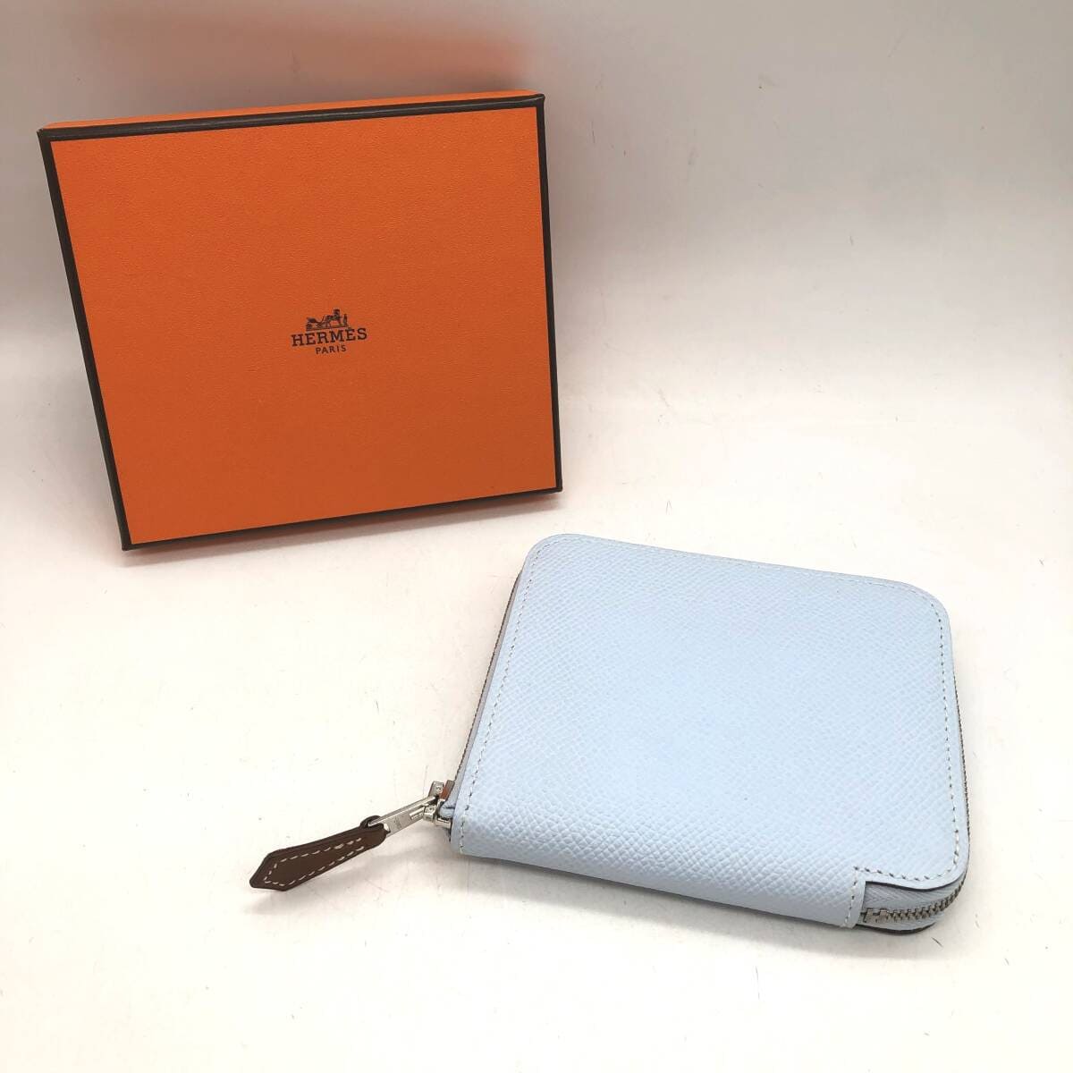 HERMES アザップコンパクトシルクイン Y刻印 ライトブルー コンパクト財布 コインケース 箱付き