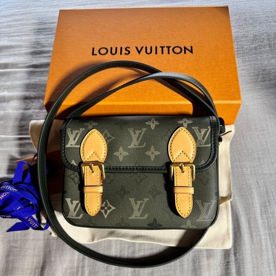 ルイ・ヴィトン M26969　サッチェル･ウェアラブルウォレット