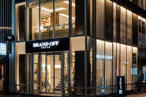ブランドオフ 銀座本店の外観