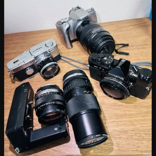 カメラ3台とレンズとアクセサリー