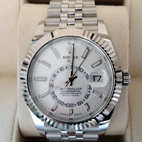 ロレックス スカイドゥエラー