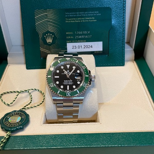 ロレックス サブマリーナー 126610Lv