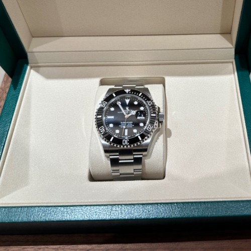 ロレックス サブマリーナー 126610L