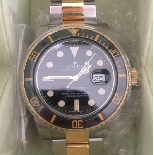 サブマリーナ　デイト　116613LN