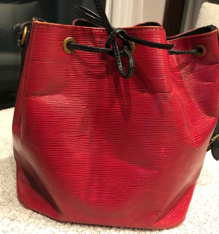 ブランドバッグ エピ プチ・ノエ 中古