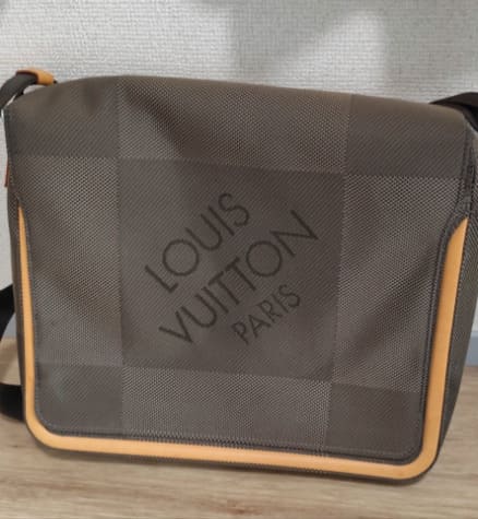 ブランドバッグ ダミエ 中古