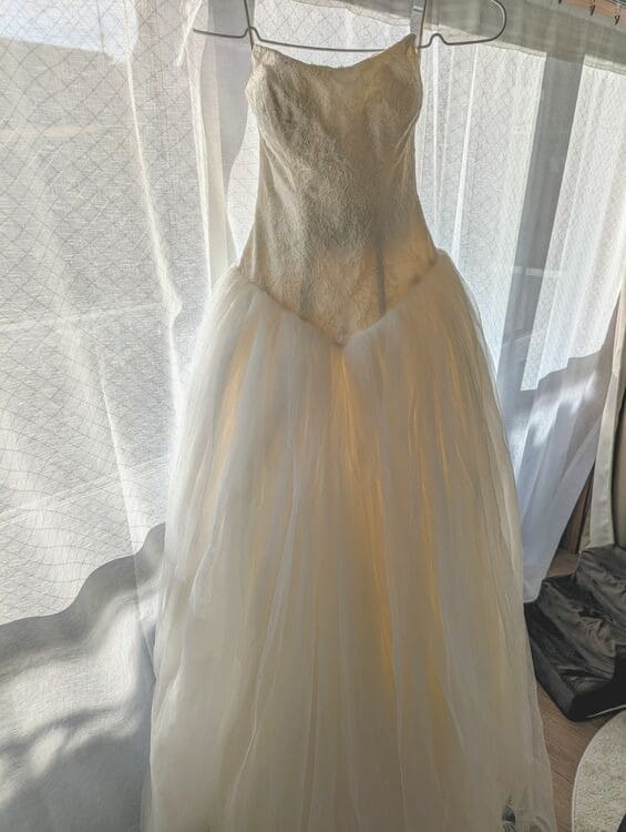 ウェディングドレス　white by vera wang