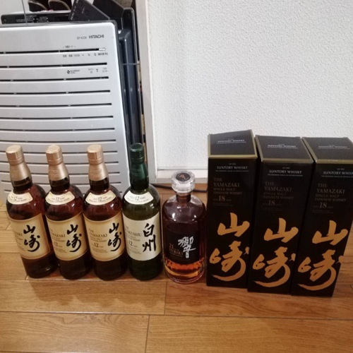 山﨑18年箱入り3本、山﨑12年箱なし3本、響21年箱なし1本、白州12年箱なし1本